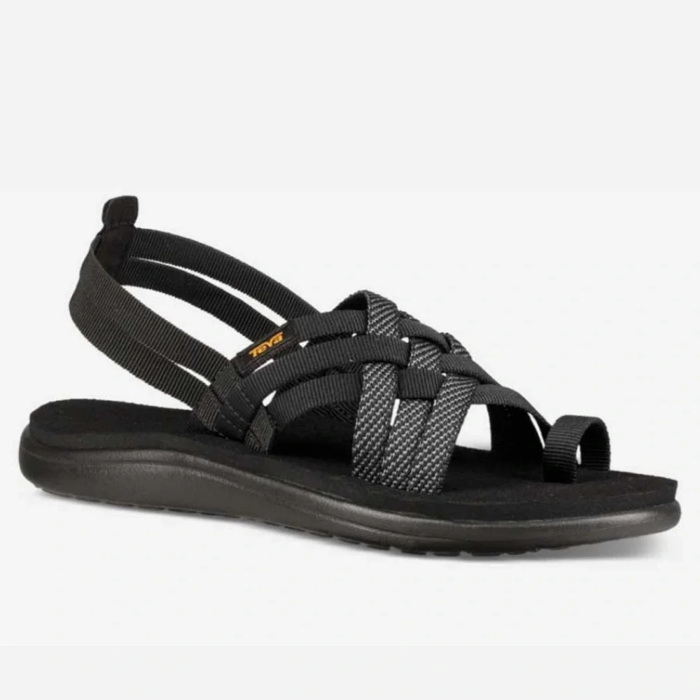 Teva Voya Strappy Black Hiking Outdoor Sandals NWT Size 6